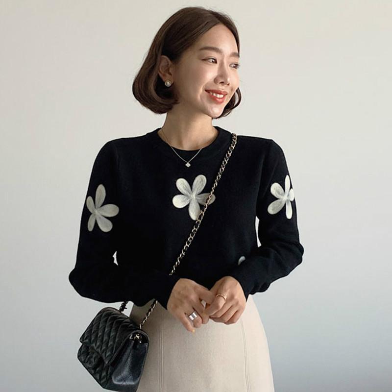 Vintage Elegant Flower Embroidery Women Pullovers Sweaters Korean O Neck Long Sleeve Sueter Mujer Autumn Chic Black Jumper Femme
Vintage Elegant Flower Embroidery Women Pullovers Sweaters Korean O Neck Long Sleeve Sueter Mujer Autumn Chic Black Jumper Femme