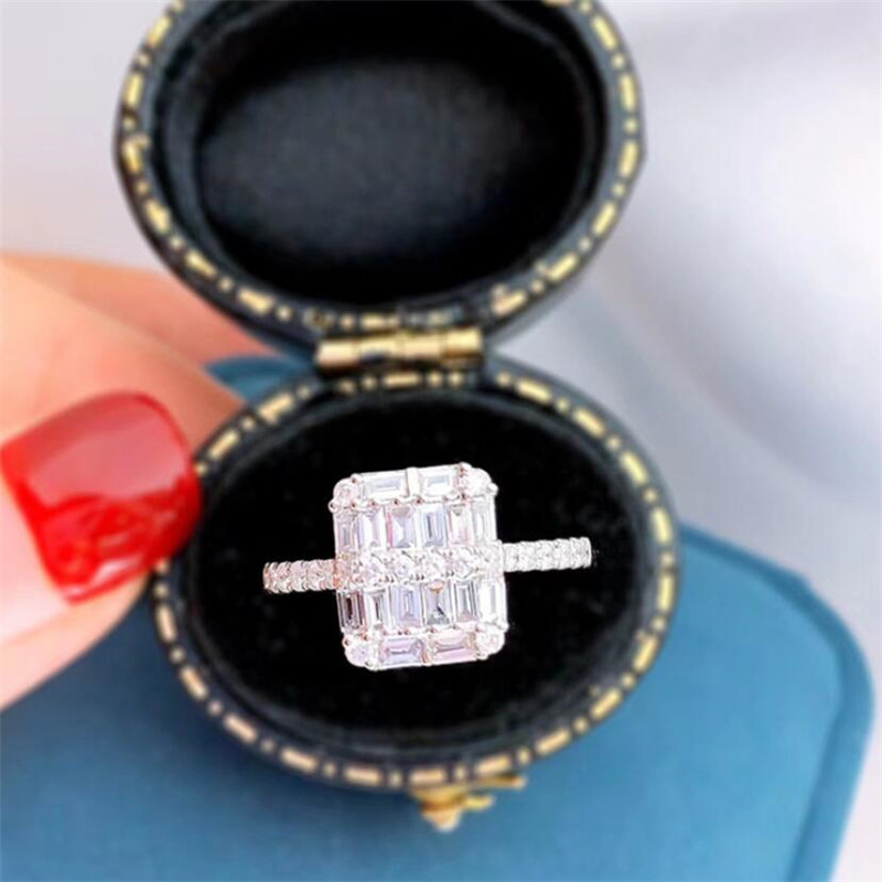 2020 Top Sell High Quality Brand New Luxury Jewelry 925 Sterling Silver Full Princess Cut White Topaz Diamond Gemstones Women Wedding Ring