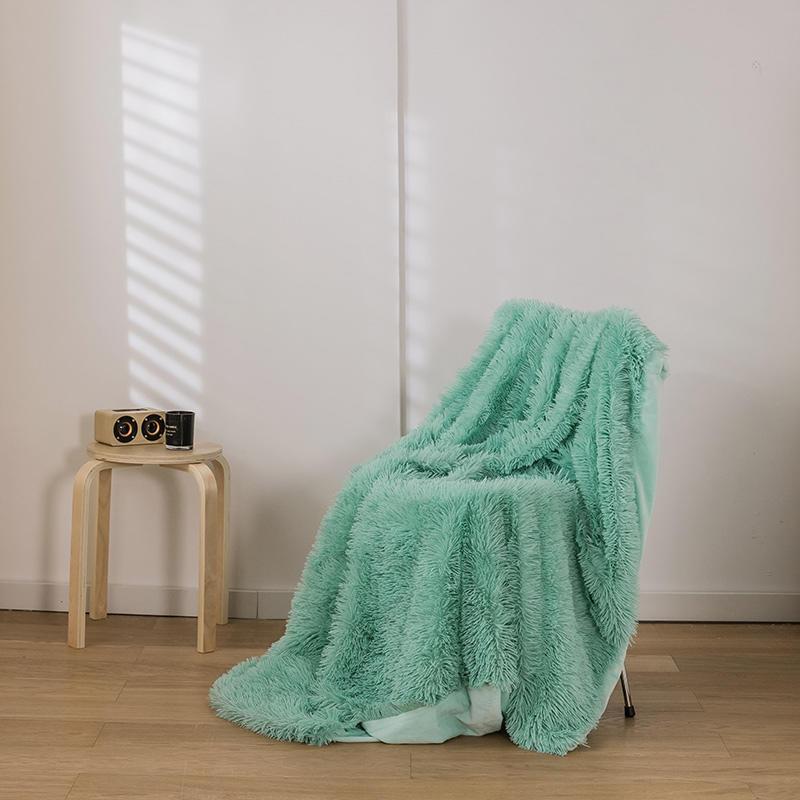 Bonenjoy Blanket and Bedspreads Pluffy Long Hair Plush Plaid on the Sofa Green Color Thow Blankets Single/Queen Bed Blankets
Bonenjoy Blanket and Bedspreads Pluffy Long Hair Plush Plaid on the Sofa Green Color Thow Blankets Single/Queen Bed Blankets