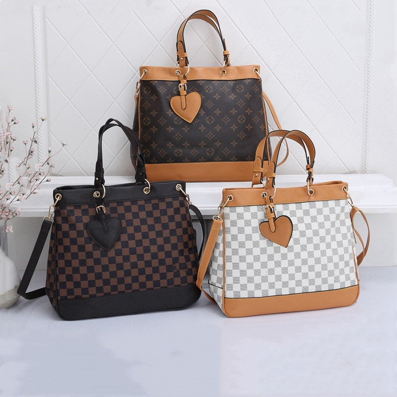 MICHAELS KOR LOUISES VIUTONN C C Women designer Bag Female Shoulder Bags Large Size Vintage Soft Leather Lady CrossBody Handbag 2918
MICHAELS KOR LOUISES VIUTONN C C Women designer Bag Female Shoulder Bags Large Size Vintage Soft Leather Lady CrossBody Handbag 2918