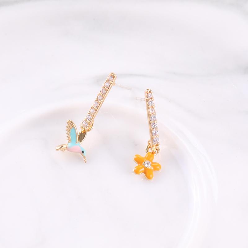 Makersland Cute Drop Earrings For Women Bird Flower Earrings Jewellery Women's Accessories Shiny Fashion Jewelry Trendy 2021 New
Makersland Cute Drop Earrings For Women Bird Flower Earrings Jewellery Women's Accessories Shiny Fashion Jewelry Trendy 2021 New