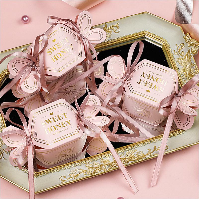 20pcs/50pcs/100pcs sugar box wedding bronzing candy box Sen series paper creative wedding candy gift packaging
20pcs/50pcs/100pcs sugar box wedding bronzing candy box Sen series paper creative wedding candy gift packaging