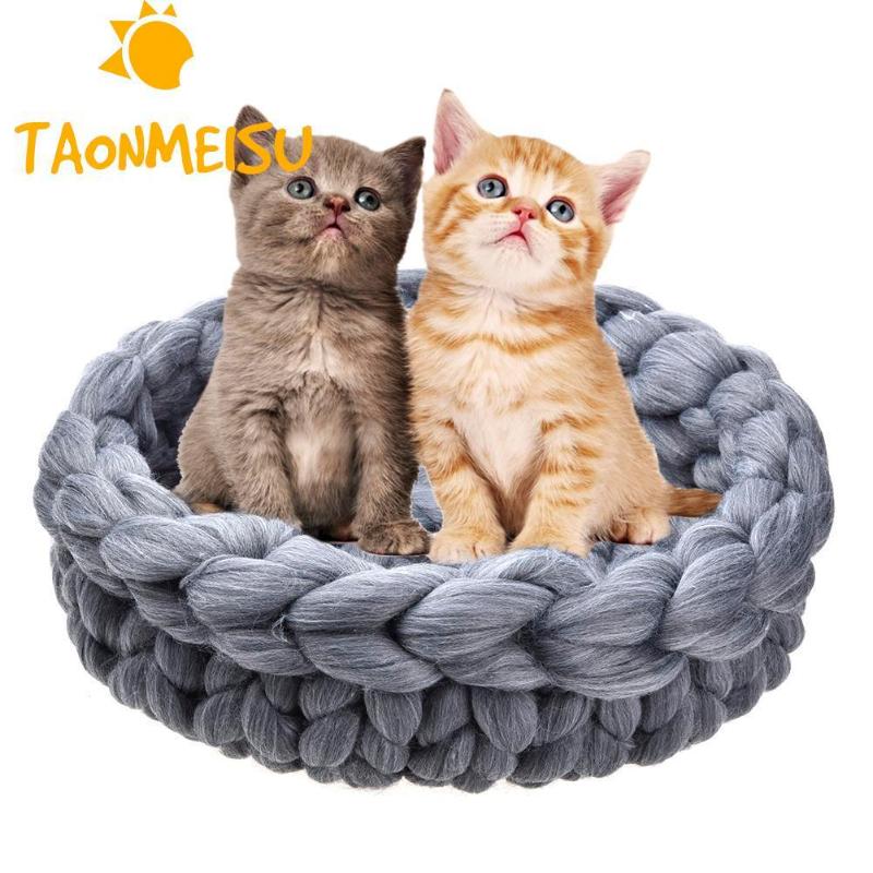 Hand-knitted Pet Dog Bed Warming Dog House Soft Material Nest Cat Basket Sleeping Bag Thick Woolen Cat Beds Pet Basket
Hand-knitted Pet Dog Bed Warming Dog House Soft Material Nest Cat Basket Sleeping Bag Thick Woolen Cat Beds Pet Basket