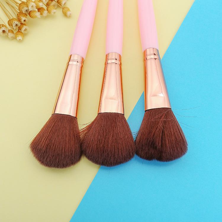 Hot sale Korean and Japanese fashion new style makeup tools, high-quality makeup brush, brush
Hot sale Korean and Japanese fashion new style makeup tools, high-quality makeup brush, brush