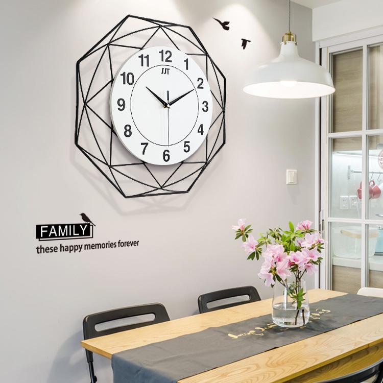 Nordic minimalist creative clocks, wall clocks, living rooms, household solid wood decorative quartz clocks
Nordic minimalist creative clocks, wall clocks, living rooms, household solid wood decorative quartz clocks