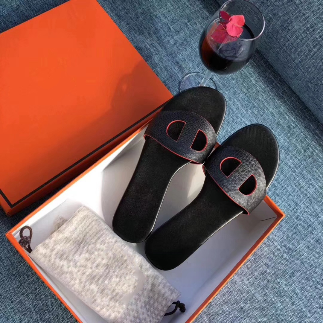 Fashion Paris Womens Slippers Beautiful Scuffs Shoes Summer Beach Slides Girls Flat Slippers Ladies Flip Flops Loafers with box, Black
Fashion Paris Womens Slippers Beautiful Scuffs Shoes Summer Beach Slides Girls Flat Slippers Ladies Flip Flops Loafers with box, Black