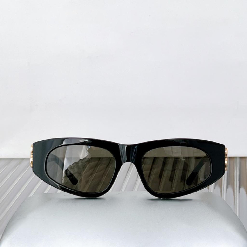 Womens Sunglasses For Women Men Sun Glasses Mens 0095 Fashion Style Protects Eyes UV400 Lens Top Quality With Case
Womens Sunglasses For Women Men Sun Glasses Mens 0095 Fashion Style Protects Eyes UV400 Lens Top Quality With Case