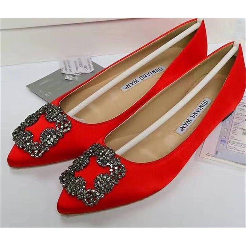 2021 New Woman Buckle Square Silk Broca De Women's Red Wedding Shoes 34- Without Box VLF9, Rose.
2021 New Woman Buckle Square Silk Broca De Women's Red Wedding Shoes 34- Without Box VLF9, Rose.