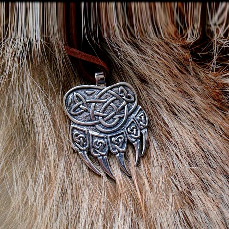 Beier 316L stainless steel Amulet Viking Slavic God Symbol Warding Veles Bear with lucky knot Pendant Necklace Jewelry LP291
Beier 316L stainless steel Amulet Viking Slavic God Symbol Warding Veles Bear with lucky knot Pendant Necklace Jewelry LP291