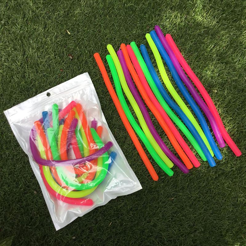6pcs TPR Soft Noodle Elastic Rope Toys for Kids Decompression Artifact Vent Rope Neon slings anti-stress toys Random Colors
6pcs TPR Soft Noodle Elastic Rope Toys for Kids Decompression Artifact Vent Rope Neon slings anti-stress toys Random Colors