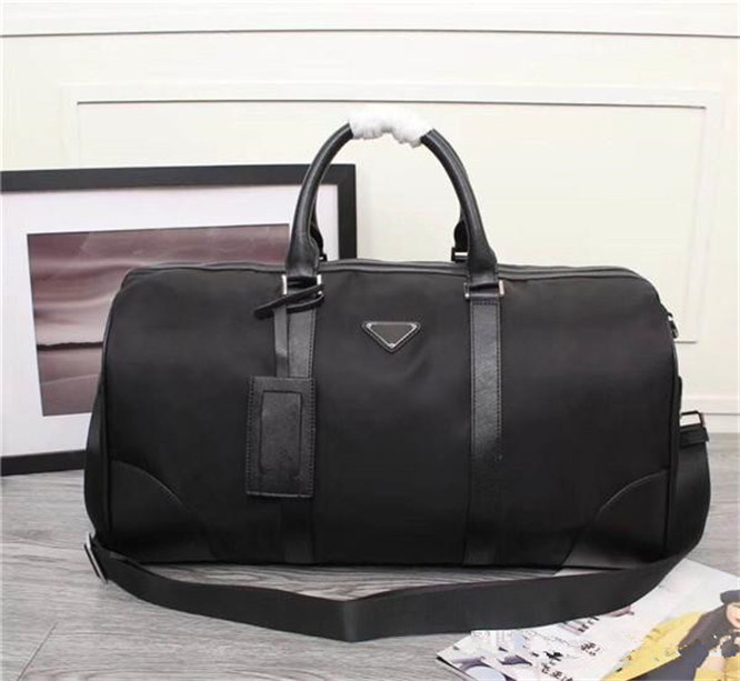 classic luxury package Canvas leather cowhide men's travel bag best quality handbag, Black
classic luxury package Canvas leather cowhide men's travel bag best quality handbag, Black