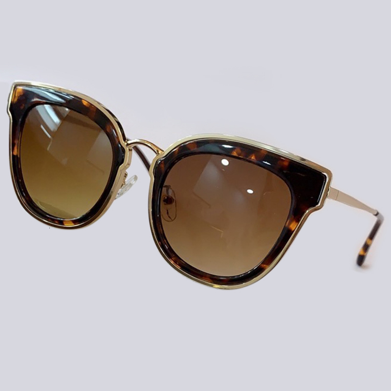 2021 New Brand Vintage Cat Eye Sunglasses Women Luxury Fashion Mirror Sun Glasses Lunette De Soleil Femme Xg7l
2021 New Brand Vintage Cat Eye Sunglasses Women Luxury Fashion Mirror Sun Glasses Lunette De Soleil Femme Xg7l