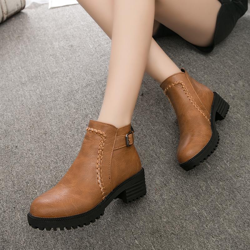 Women's Ankle Boots Zipper Square heel Vintage Print Leather Shoes for Women Buckle Strap Round Toe Casual Short Boots Shoes, Black
Women's Ankle Boots Zipper Square heel Vintage Print Leather Shoes for Women Buckle Strap Round Toe Casual Short Boots Shoes, Black