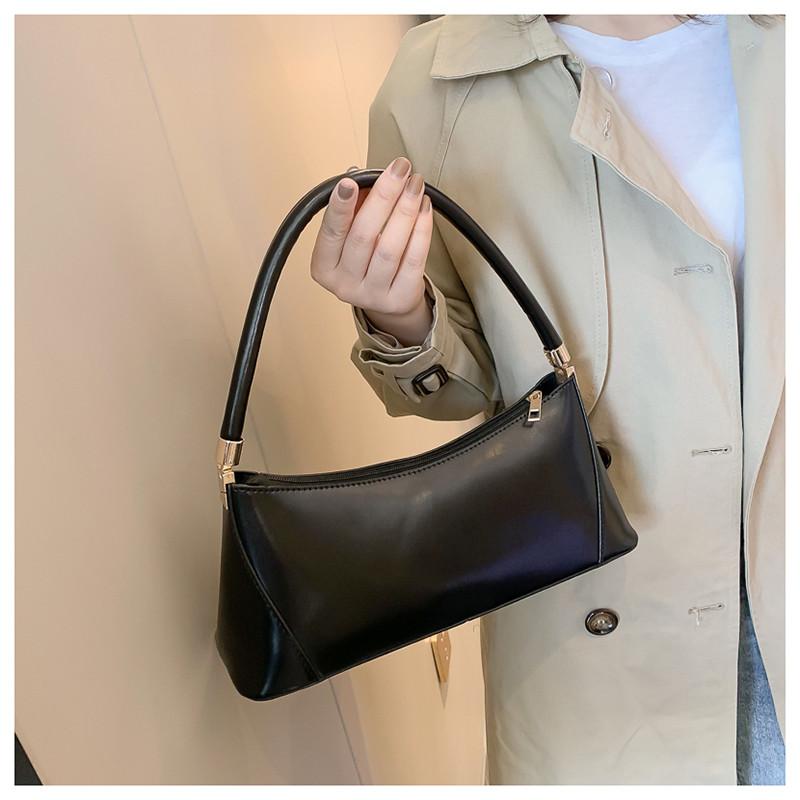 2021 Fashion Dumpling type Shoulder Armpit bag High quality PU Leather Women's Designer Handbag Vintage Shoulder Bags black
2021 Fashion Dumpling type Shoulder Armpit bag High quality PU Leather Women's Designer Handbag Vintage Shoulder Bags black