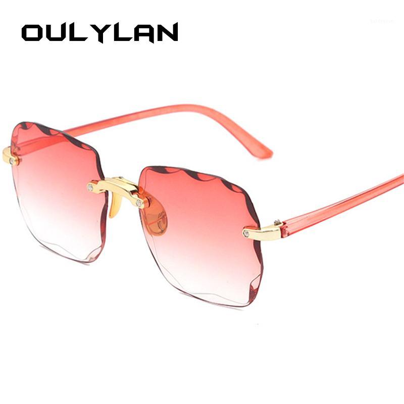 Oulylan Rimless Sunglasses Women 2020 Vintage Square Cutting Lens Sun Glasses Ladies Frameless Gradient Sunglass UV400 Eyewear1
Oulylan Rimless Sunglasses Women 2020 Vintage Square Cutting Lens Sun Glasses Ladies Frameless Gradient Sunglass UV400 Eyewear1