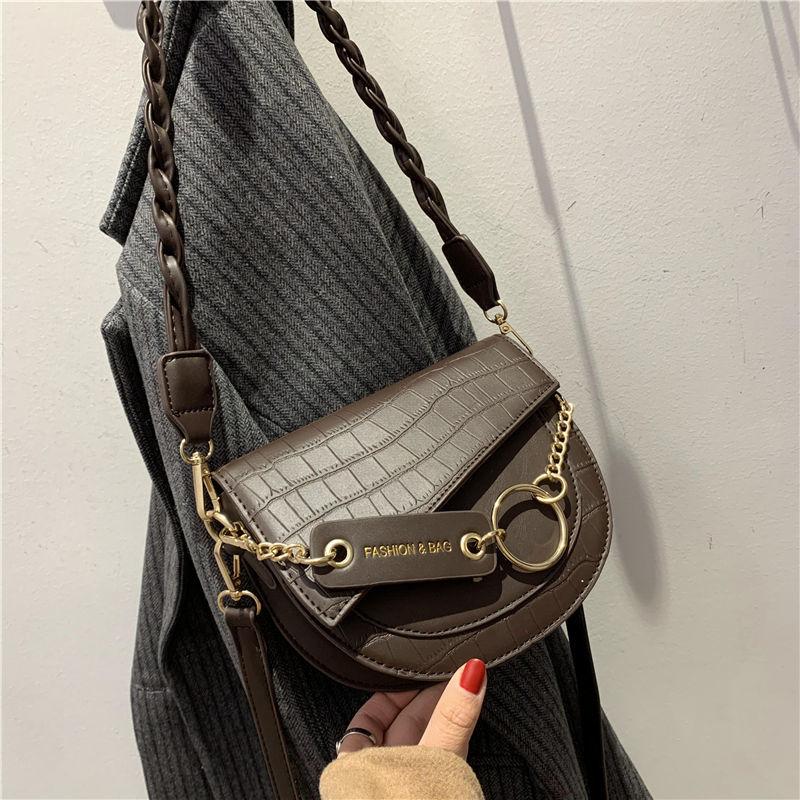 Ladies 2021 New Fashion Retro Shoulder Bag Versatile Women's High Grade Messenger Bag Female Top-handle Bags, Black
Ladies 2021 New Fashion Retro Shoulder Bag Versatile Women's High Grade Messenger Bag Female Top-handle Bags, Black