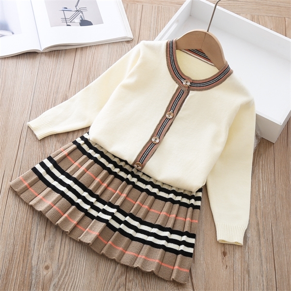 2021 Autumn New Arrival Girls Fashion Knitted 2 Pieces Sets Sweater Coat skirt Girl Boutique Outfits Baby Girl Winter Clothes Y0420, White
2021 Autumn New Arrival Girls Fashion Knitted 2 Pieces Sets Sweater Coat skirt Girl Boutique Outfits Baby Girl Winter Clothes Y0420, White