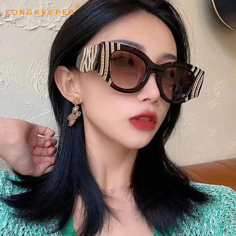 Sunglasses LongKeeper Vintage Thick Frame Women 2021 Brand Design Luxury Cat Eye Sun Glasses Ladies Gradient Eyewear UV400
Sunglasses LongKeeper Vintage Thick Frame Women 2021 Brand Design Luxury Cat Eye Sun Glasses Ladies Gradient Eyewear UV400