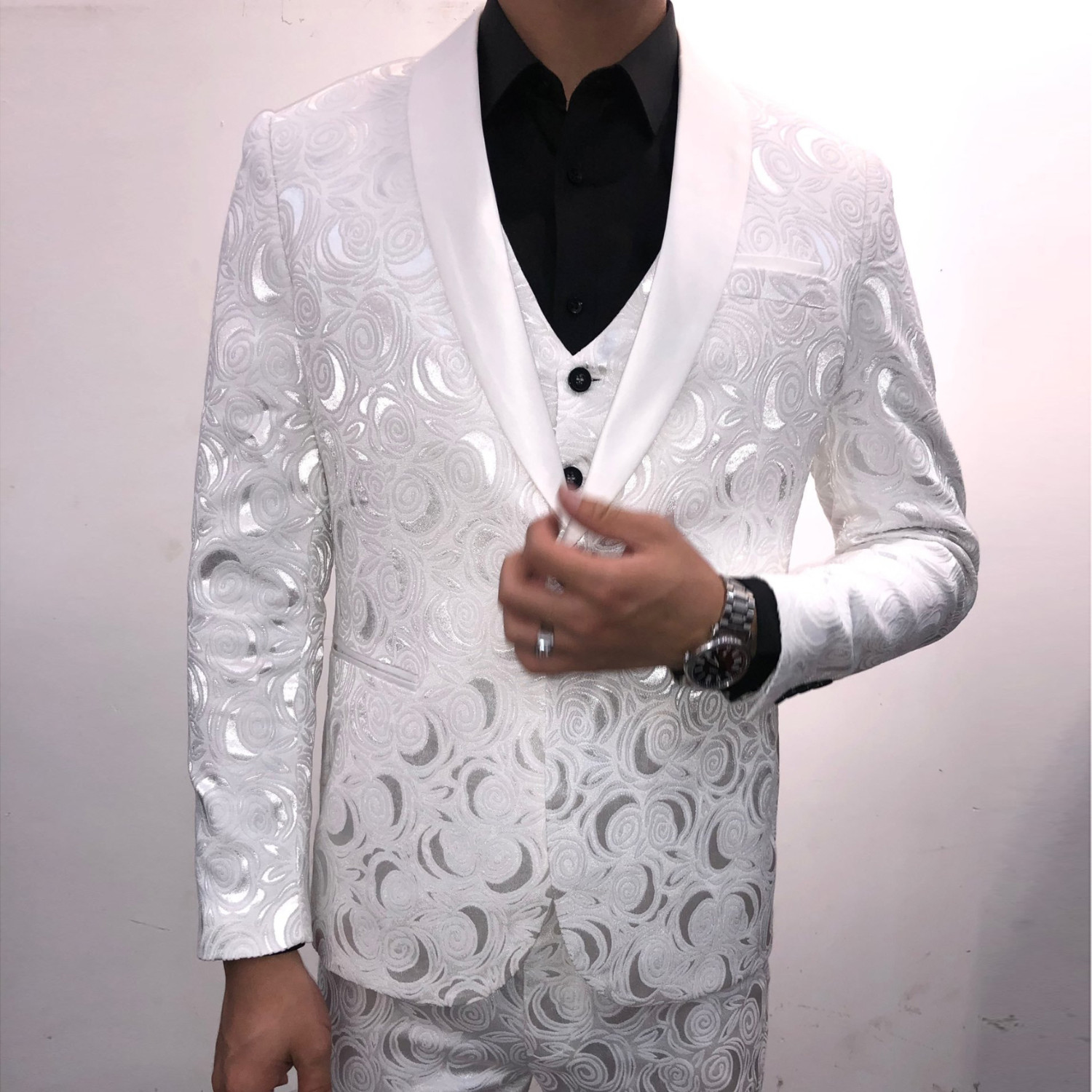 2020 White Rosa Jacquard Wedding for Man 3 Pces/2 Pces Groom Suit Homme Smoke Tuxedo 4ajw, White blazer and pan
2020 White Rosa Jacquard Wedding for Man 3 Pces/2 Pces Groom Suit Homme Smoke Tuxedo 4ajw, White blazer and pan