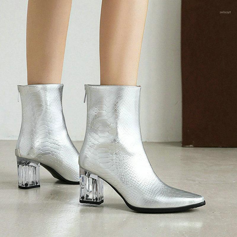Silver Gold Black Women Ankle Boots Fashion Crystal Square Heel Ladies Boots Back Zipper Short Plush Women Autumn Winter Shoes1
Silver Gold Black Women Ankle Boots Fashion Crystal Square Heel Ladies Boots Back Zipper Short Plush Women Autumn Winter Shoes1