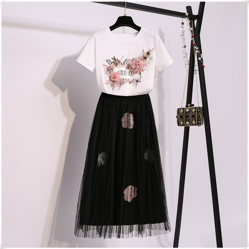 Women's Ral Print 2-Piece Summer Set: Embroidered Cotton Tee & Mesh Skirt B3