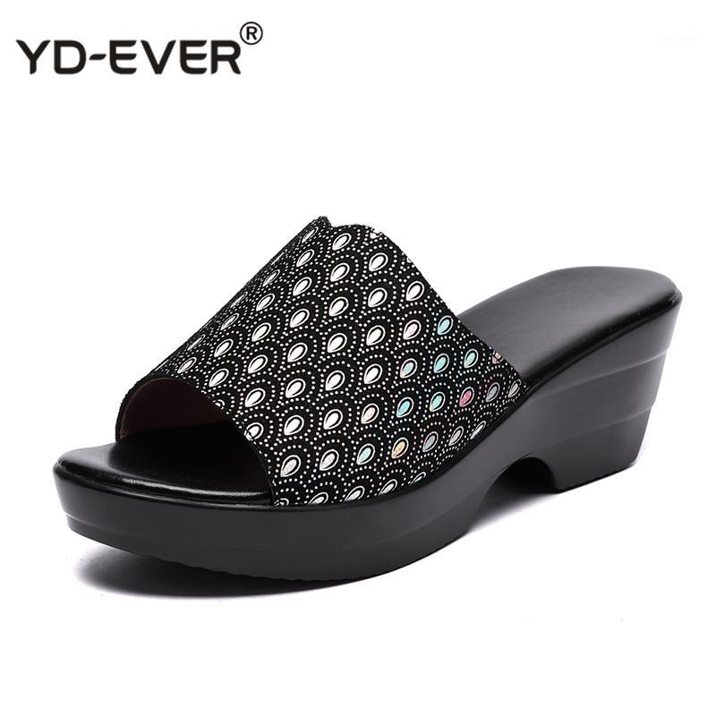 Women Slipper's Ladies Summer Slippers Shoes Women Wedges Heels Fashion Bling Summer Shoes Geuine Leather1, 138 silver
Women Slipper's Ladies Summer Slippers Shoes Women Wedges Heels Fashion Bling Summer Shoes Geuine Leather1, 138 silver