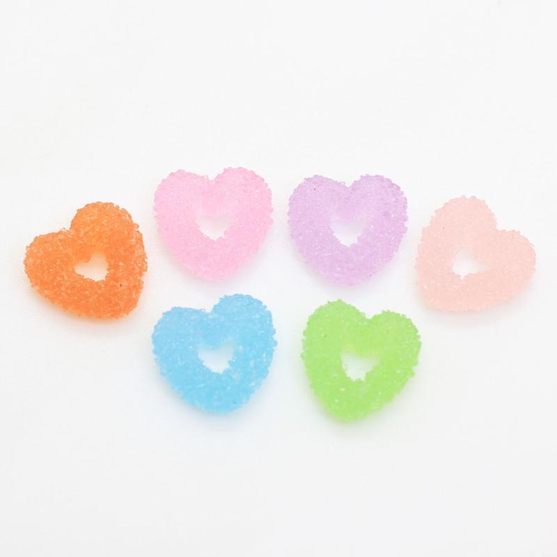10/50pcs Colorful Resin Love Heart Cabochons Hollow Out Dull Polish Beads For DIY Phone Shell Decoration
10/50pcs Colorful Resin Love Heart Cabochons Hollow Out Dull Polish Beads For DIY Phone Shell Decoration