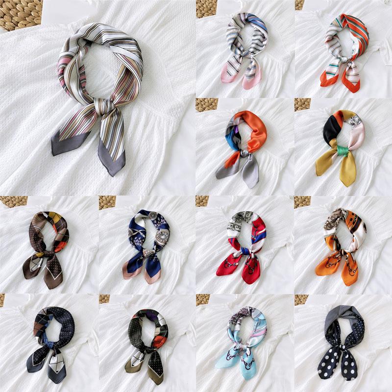New 70*70cm Women's Fashion Floral Panther Leopard Print Scarf Headscarf Neckerchief Female Silk Square Satin Head Wrap Scarves
New 70*70cm Women's Fashion Floral Panther Leopard Print Scarf Headscarf Neckerchief Female Silk Square Satin Head Wrap Scarves