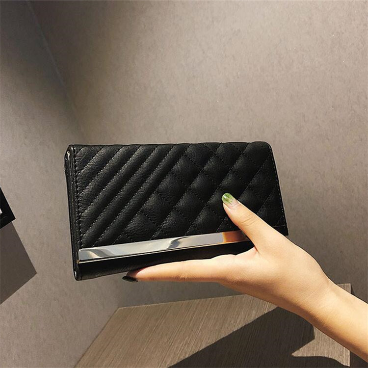 Factory wholesale brand handbag fashion Lingge leather long wallet flip Lingges ladies wallets wild simple sewing thread embroidery leathers purses, Green(boutique box)
Factory wholesale brand handbag fashion Lingge leather long wallet flip Lingges ladies wallets wild simple sewing thread embroidery leathers purses, Green(boutique box)