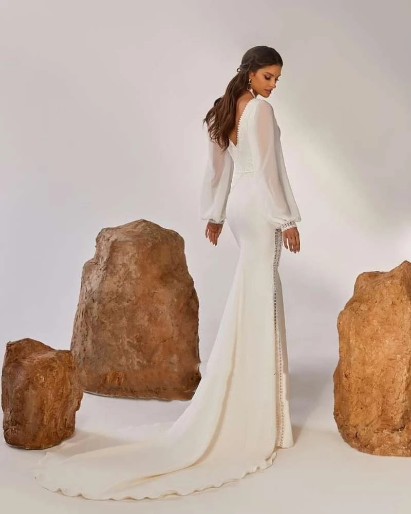 Boho mermaid Wedding Dresses V-Neck Appliques crochet Lace Long Puffy Sleeve Soft Satin Wedding bridal Gown vestido de noiva