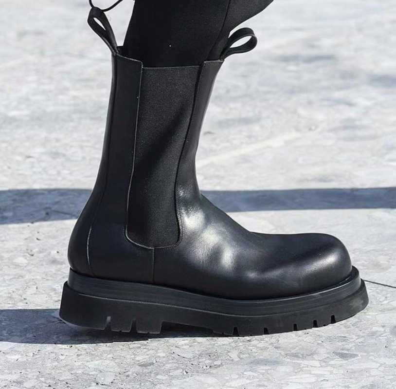 2020 new Autumn Winter women boots mid heels Mid-calf boots shoes woman Round Toe pumps snow women shoes mujer C338, Black
2020 new Autumn Winter women boots mid heels Mid-calf boots shoes woman Round Toe pumps snow women shoes mujer C338, Black
