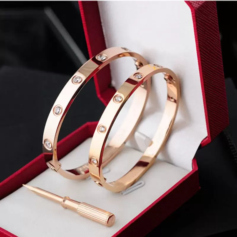 2022 nail screw charm bracelets design women love bangle men luxury designer jewelry stainless steel lovers gift silver rose gold diamond bangles mens bracelet
2022 nail screw charm bracelets design women love bangle men luxury designer jewelry stainless steel lovers gift silver rose gold diamond bangles mens bracelet
