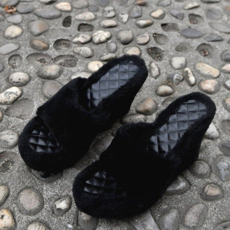 Fur Slippers Women's Wedge Heel Shoes Women High-heeled Furry Drag Fashion Outdoor All-match Shoes Slippers Furry Slides 220224