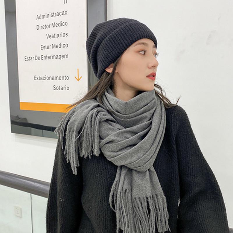 2020 new thick imitation cashmere scarf small black label winter monochrome solid color female cashmere scarf ladies shawl
2020 new thick imitation cashmere scarf small black label winter monochrome solid color female cashmere scarf ladies shawl