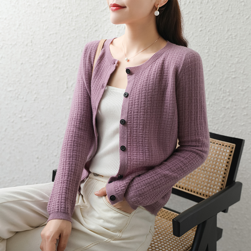 2021 New 100% Pure Australian Wool Knitting Cardigans Women O-neck Long Sleeve Hot Sale Sweater Jackets 4colors Female Knitwear Abkp, Black
2021 New 100% Pure Australian Wool Knitting Cardigans Women O-neck Long Sleeve Hot Sale Sweater Jackets 4colors Female Knitwear Abkp, Black