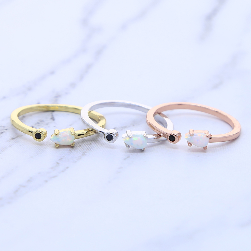 2024 Gold Color Tear Drop White Fire Opal Cz Open Finger Ring Minimal Delicate Fashion Elegant Girl Women Small Tiny Adjusted Rings