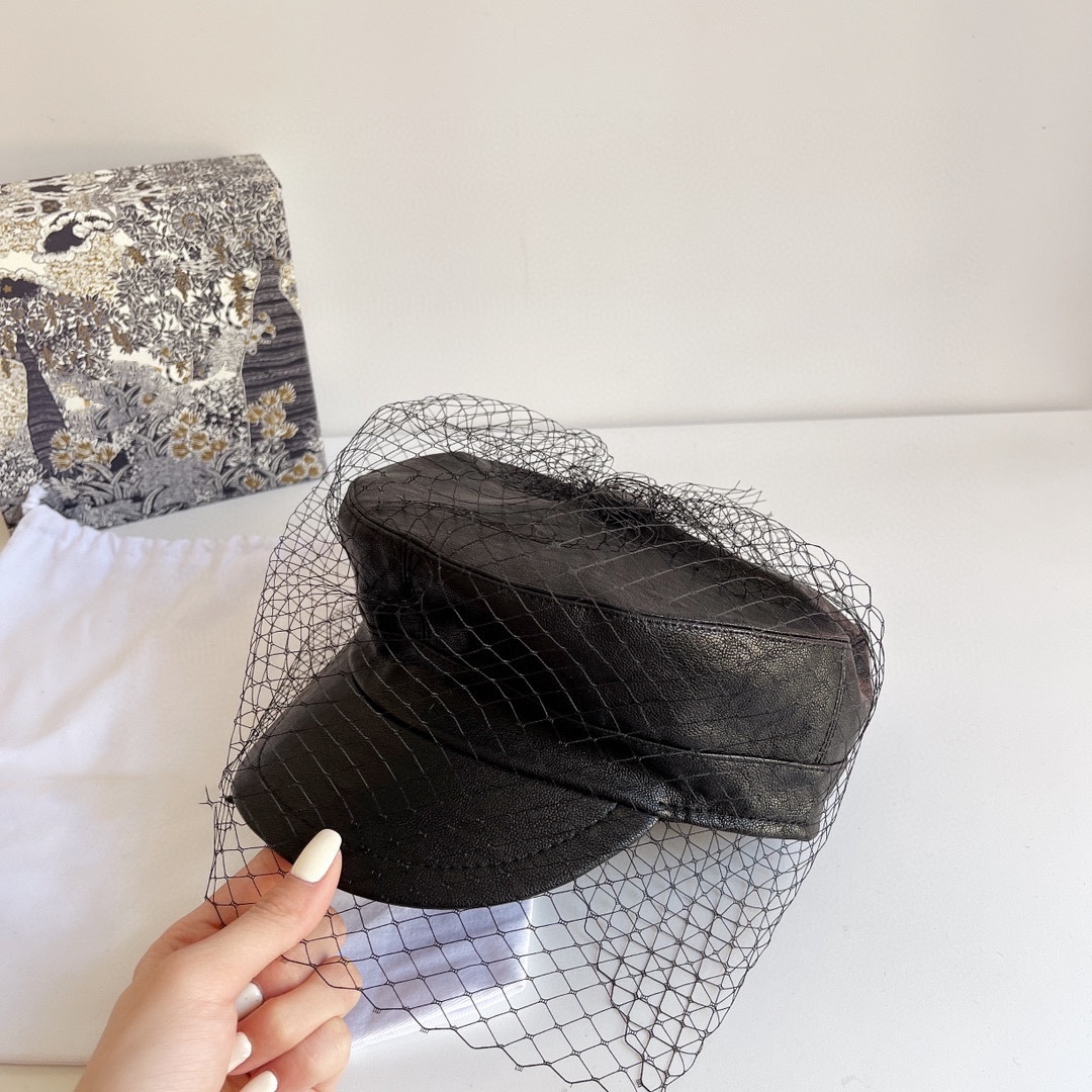 2022 designers berets leather fashion prom evening net Beret caps women designer hats high quality hat lady formal bonnet cap, Blue;gray
2022 designers berets leather fashion prom evening net Beret caps women designer hats high quality hat lady formal bonnet cap, Blue;gray