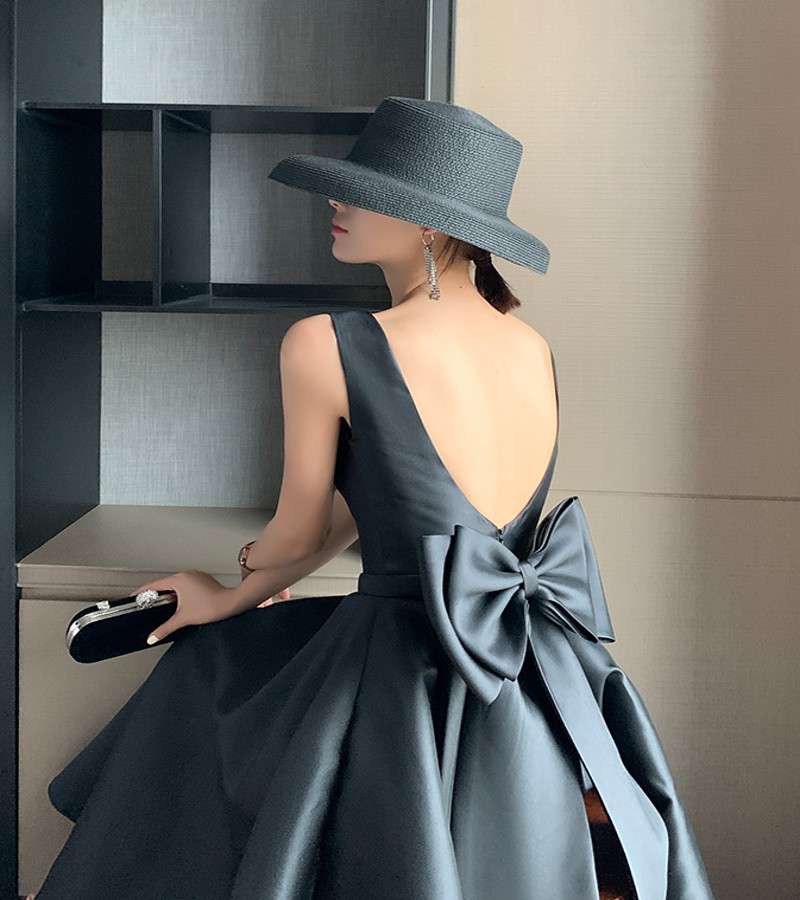 Black A-line Ankle Length Prom Dresses Abendkleider Dubai Backelss Formal Party Dress Bow Satin Simple Evening Gown robe de soiree 2022