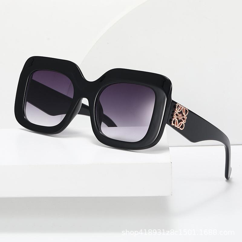 Sunglasses Luxury Square Women 2021 Brand Designer Retro Frame Sun Glasses Female Vintage Classic Eyewear Male Outdoor Oculos
Sunglasses Luxury Square Women 2021 Brand Designer Retro Frame Sun Glasses Female Vintage Classic Eyewear Male Outdoor Oculos