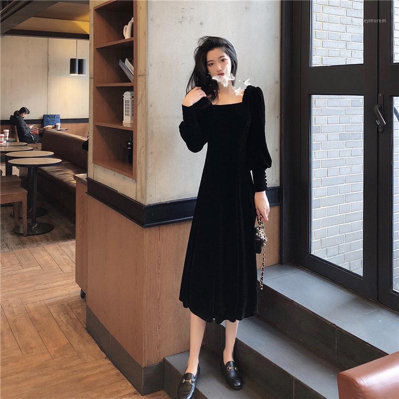 Autumn Spring Women French Chic Midi Dress Square Collar Black Red Lantern Sleeve Gothic Dress Elegant Velvet Slim Party Dresses1
Autumn Spring Women French Chic Midi Dress Square Collar Black Red Lantern Sleeve Gothic Dress Elegant Velvet Slim Party Dresses1