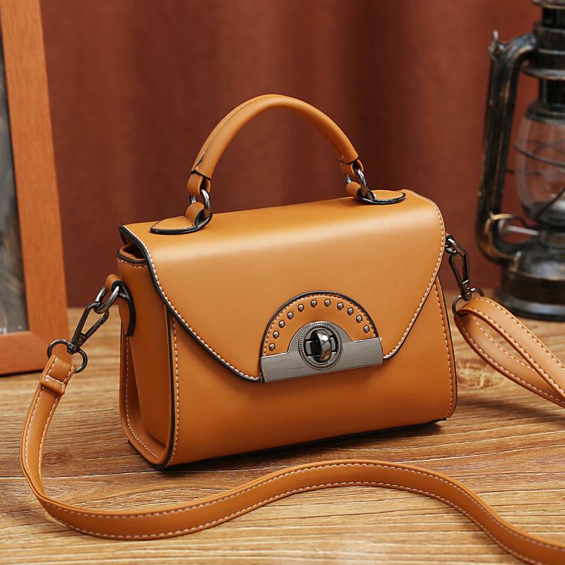 PU Leather Women's Handbags 2021 New Designed Crossbody Bags For Women Solid Luxury Female Shoulder Bags, Black
PU Leather Women's Handbags 2021 New Designed Crossbody Bags For Women Solid Luxury Female Shoulder Bags, Black