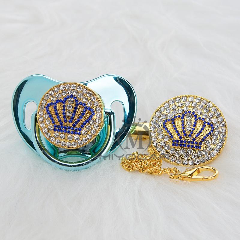 MIYOCAR Gold beautiful blue bling crown pacifier and pacifier clip set BPA free dummy clip bling unique BPA free ABCB-8
MIYOCAR Gold beautiful blue bling crown pacifier and pacifier clip set BPA free dummy clip bling unique BPA free ABCB-8