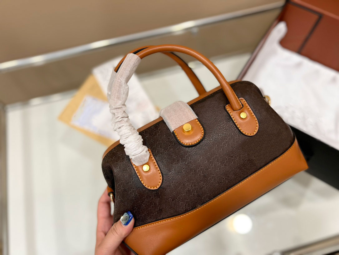 High Quality Shoulder bag handbag mixed color classic luxury small fresh ladies first choice, leather material, suitable for all occasions Sierra 27 sierra 26, Customize
High Quality Shoulder bag handbag mixed color classic luxury small fresh ladies first choice, leather material, suitable for all occasions Sierra 27 sierra 26, Customize