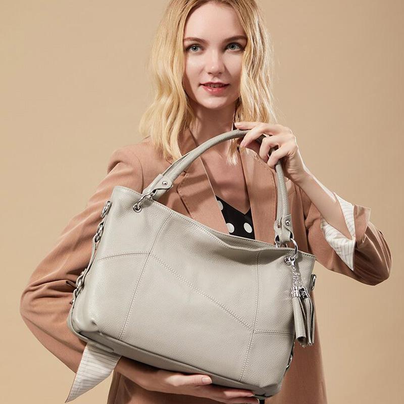 CHSANATO Women Large Tote Bags Genuine Cow Leather Tassel Handbags High Quality European And American Fashion Shoulder Bags, Lf1201 black
CHSANATO Women Large Tote Bags Genuine Cow Leather Tassel Handbags High Quality European And American Fashion Shoulder Bags, Lf1201 black