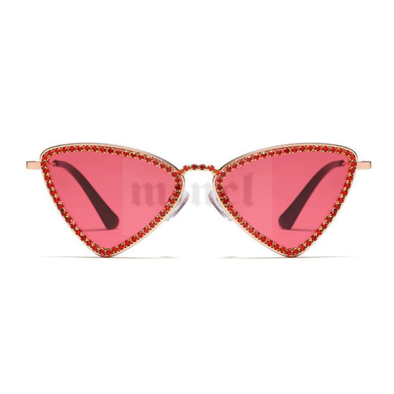 2020 new Diamond Luxury Rhombic Sunglasses Men Women Fashion Shades UV400 Vintage cat Rhinestone Glasses with box FML
2020 new Diamond Luxury Rhombic Sunglasses Men Women Fashion Shades UV400 Vintage cat Rhinestone Glasses with box FML