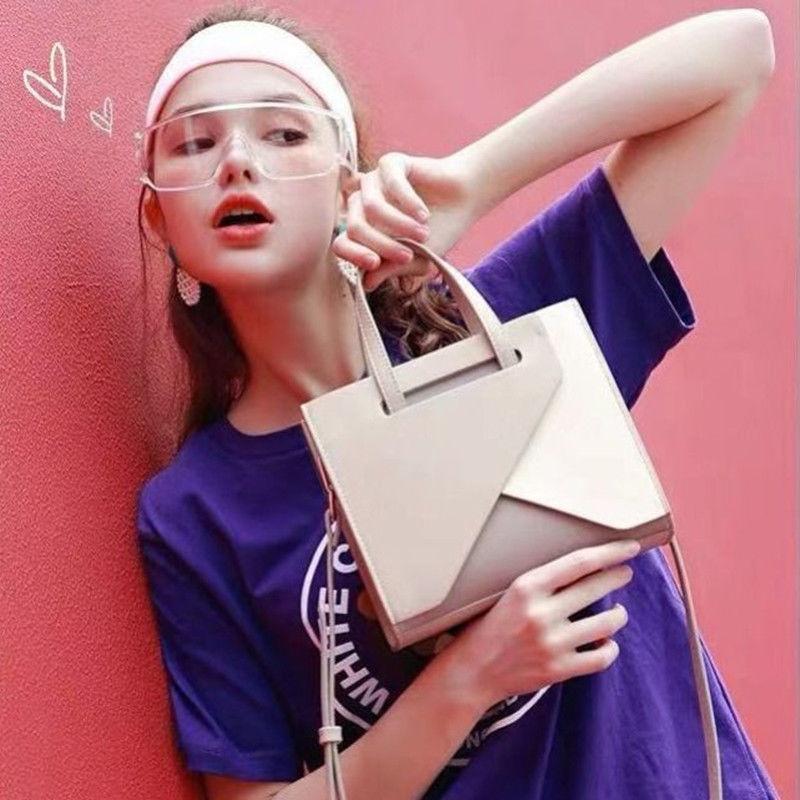 Fashion Matching Color Handbag Women PU Leather Handle Bag 2021 Trendy Large Capacity Shoulder Bag Elegant Brands Crossbody, White-grey
Fashion Matching Color Handbag Women PU Leather Handle Bag 2021 Trendy Large Capacity Shoulder Bag Elegant Brands Crossbody, White-grey
