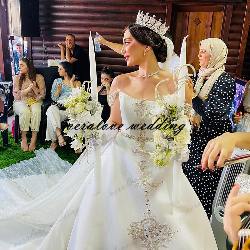 off the Shoulder A line Wedding Dress Beads Crystal Robe De Mariee Fashion uzbek wedding Gowns Glamour Bride Dresses