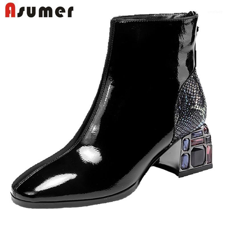 ASUMER 2020 new arrival patent leather ankle boots women zipper crystal heels dress party shoes autumn winter boots woman1, Black with fur
ASUMER 2020 new arrival patent leather ankle boots women zipper crystal heels dress party shoes autumn winter boots woman1, Black with fur