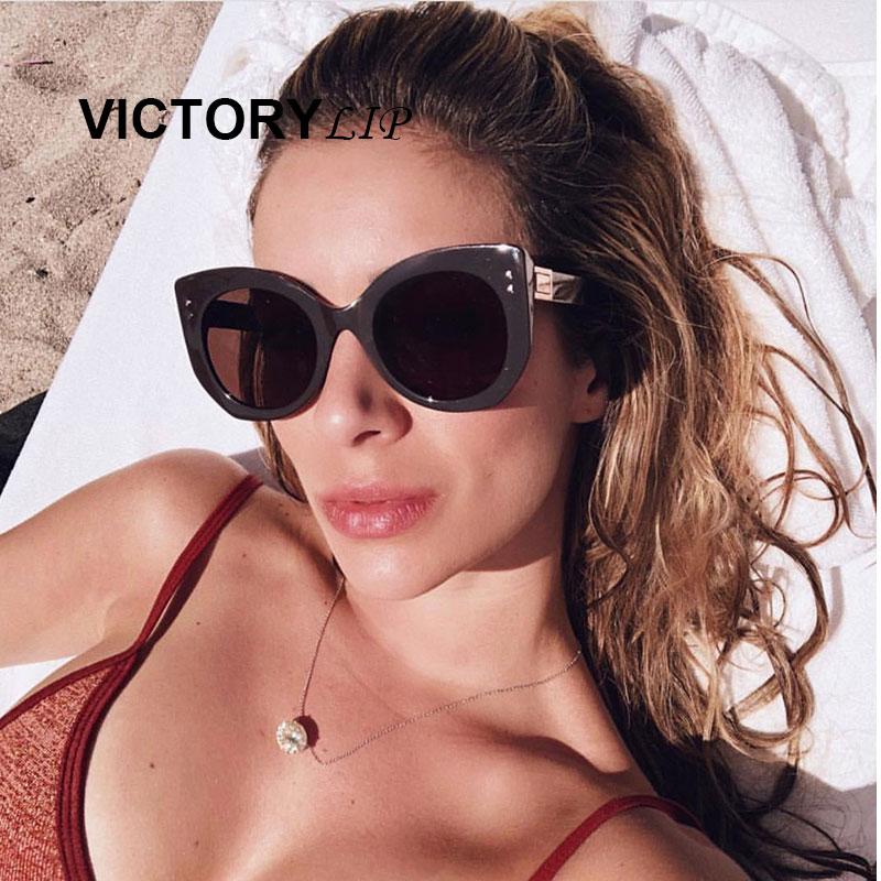VictoryLip Fashion Sunglasses Women Designer Vintage Sun glasses Female Rivet Shades Big Frame Style Eyewear
VictoryLip Fashion Sunglasses Women Designer Vintage Sun glasses Female Rivet Shades Big Frame Style Eyewear
