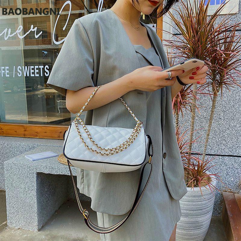 New Fashion Women Bag Luxury Shoulder Messenger Bag High quality Zipper messenger handbag Classic Women handbags, Black
New Fashion Women Bag Luxury Shoulder Messenger Bag High quality Zipper messenger handbag Classic Women handbags, Black